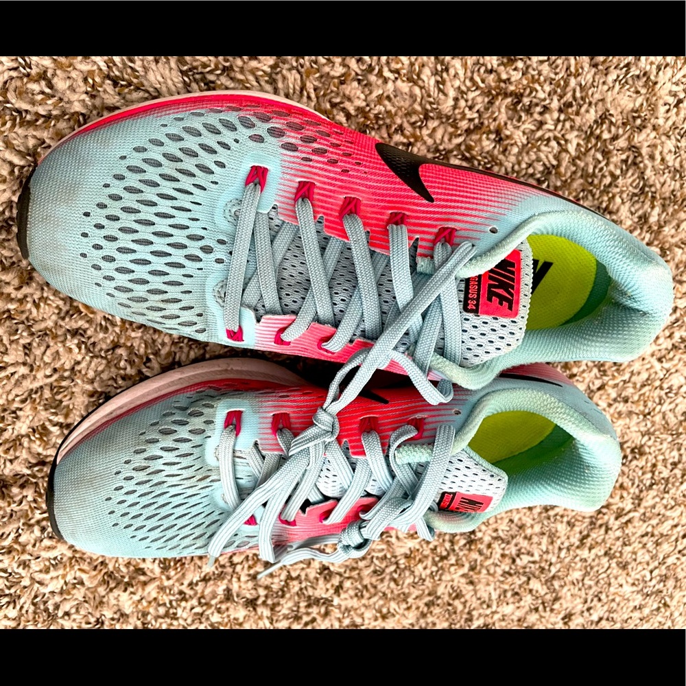 NIKE Running Shoes